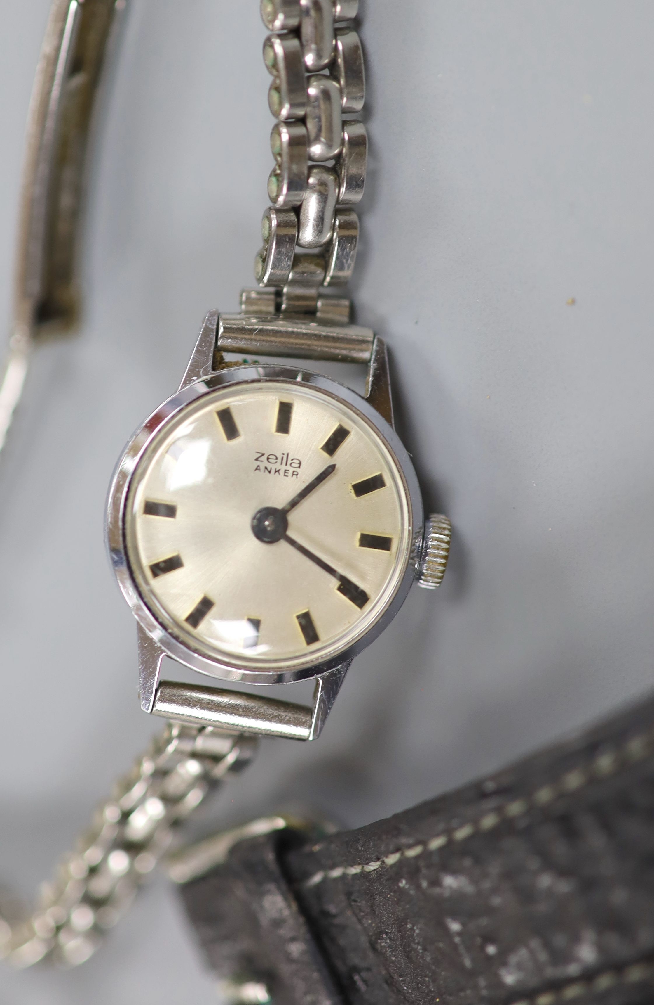 Two gold plated pocket watches including Elgin and a small quantity of minor wrist watches.